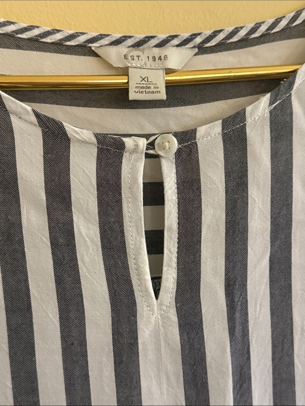 C Est. 1946 Striped Women’s Top - Picture 3 of 14